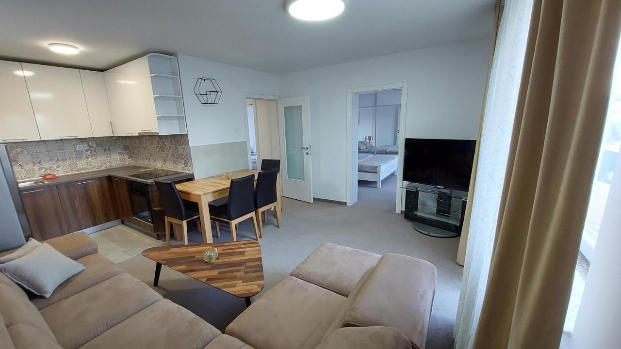 Mb Apartmani SJJ Esterno foto